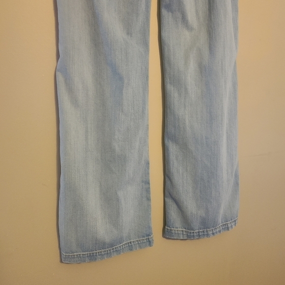 J. Brand | Women's Light Wash High Rise Wide Leg Malik Jeans (Size 32) - Picture 12 of 15